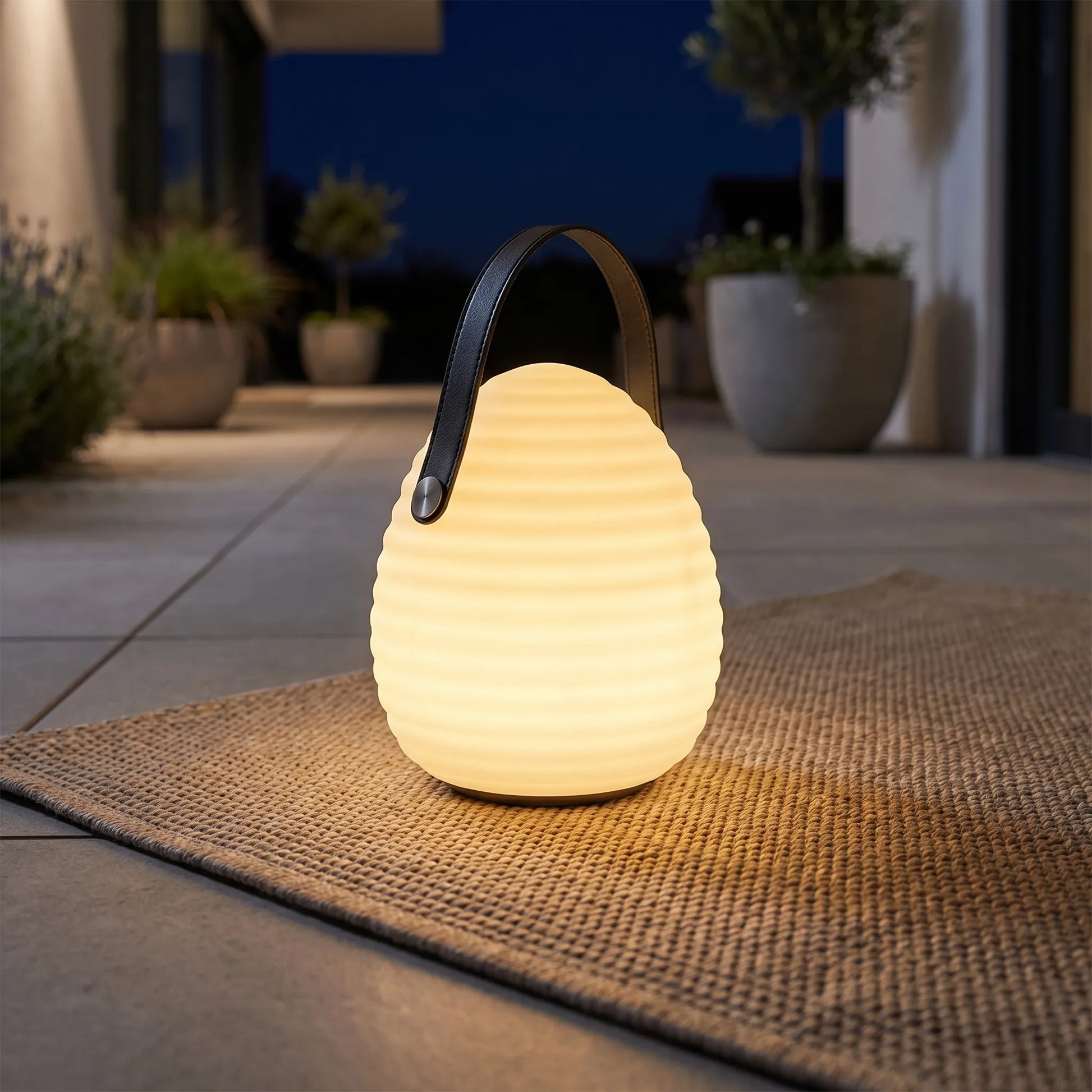 Portable Outdoor LED Lantern -  Lumivane