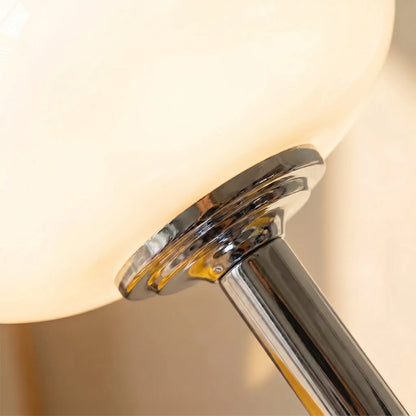 Retro Bauhaus-Style Table Lamp -  Lumoval
