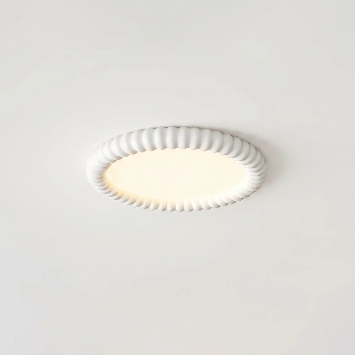 Round Ripple-Edge Flush Ceiling Light -  Ripplume