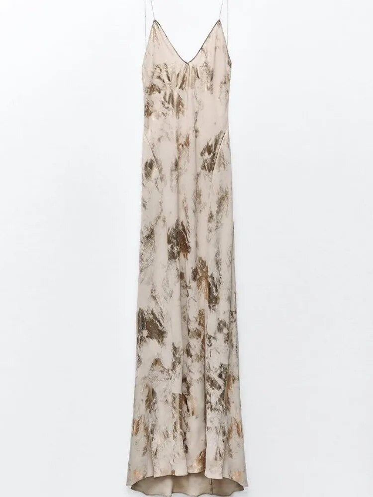 Schlichtes Sommerkleid mit tiefem V-Ausschnitt – Selene
