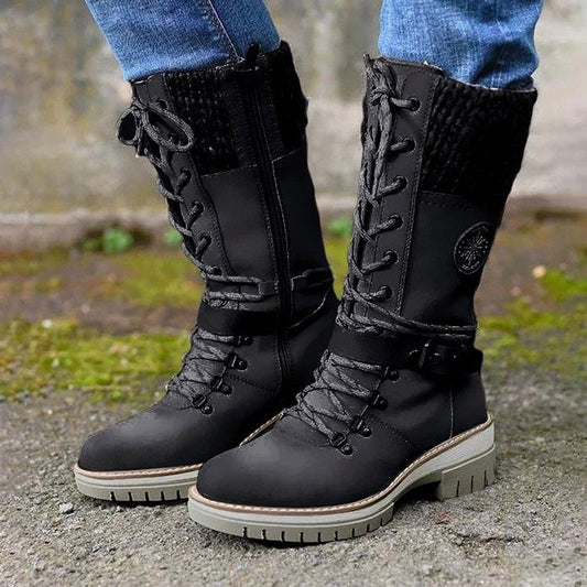 Schwarze Damen-Winterstiefel mit Schnürung, wasserdicht, rutschfeste Sohle, Outdoor geeignet.