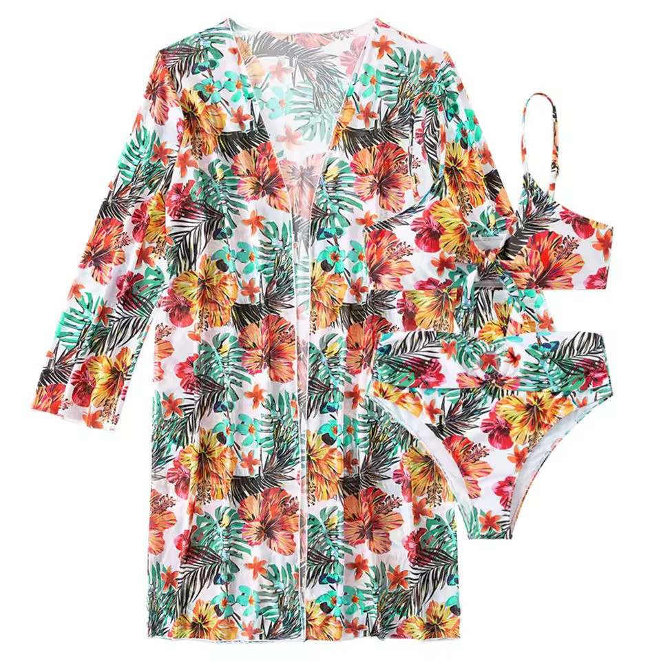 Bikiniset mit hoher Taille und Strandkleid – Amira