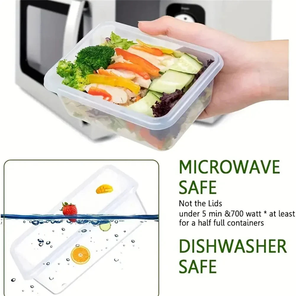 Kunststoff-Lunchbox mit Gemüse, mikrowellen- und spülmaschinengeeignet, transparent.