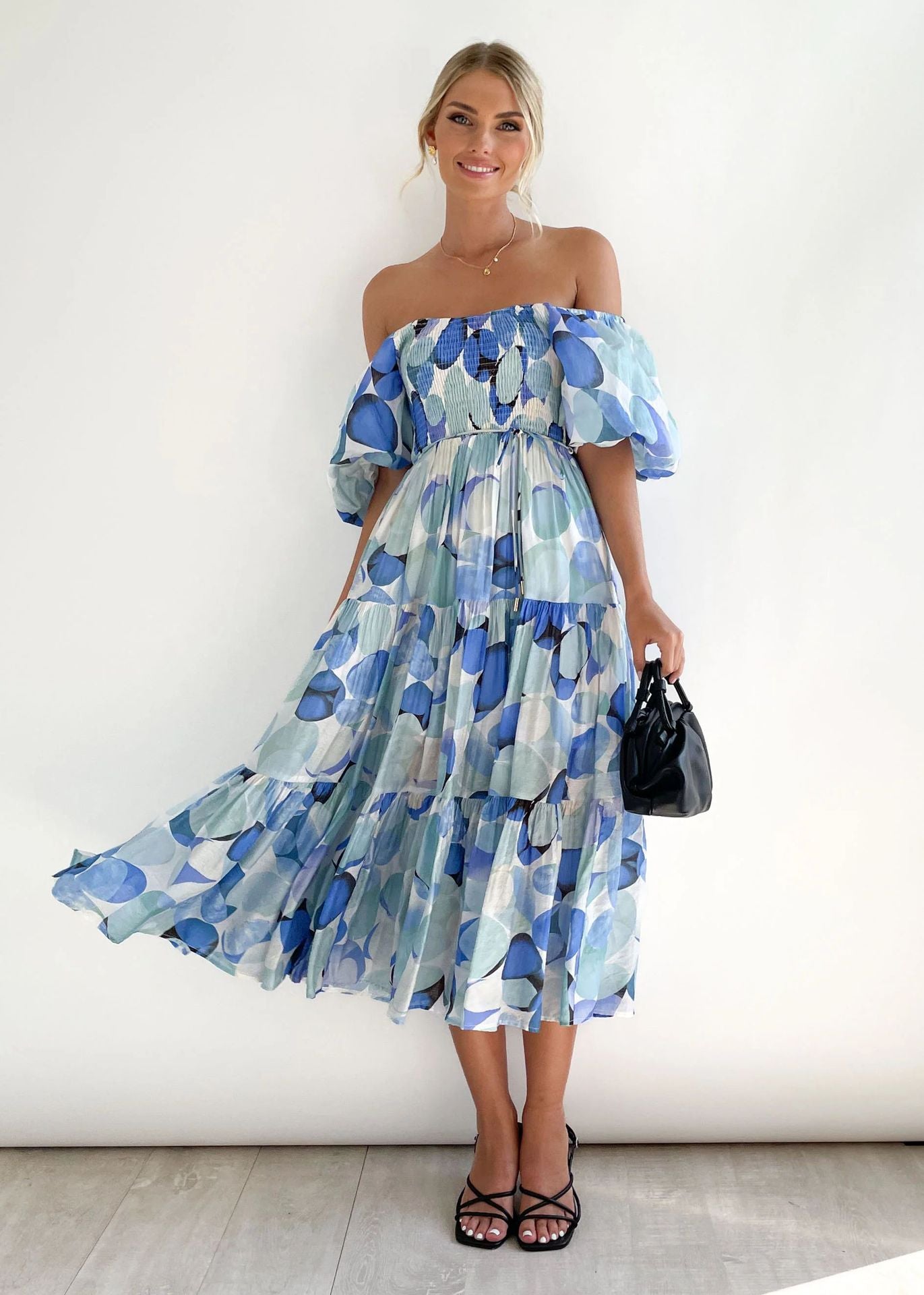 Schulterfreies Midikleid – Talia