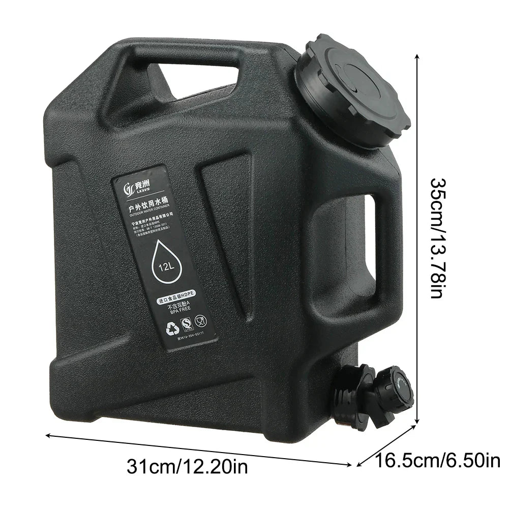 Schwarzer 12L Wasserkanister aus Kunststoff mit Griff und Schraubverschluss, Outdoor-Camping.