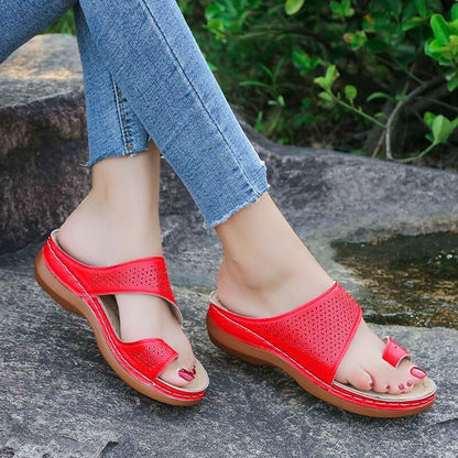 Damen Sandalen rot, bequem, Sommer, rutschfest, Freizeit, modisch, Outdoor, Lederoptik.