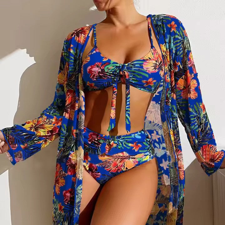Bikiniset mit hoher Taille und Strandkleid – Amira