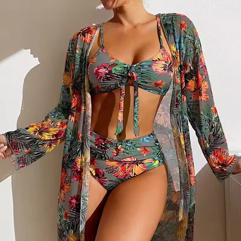 Bikiniset mit hoher Taille und Strandkleid – Amira