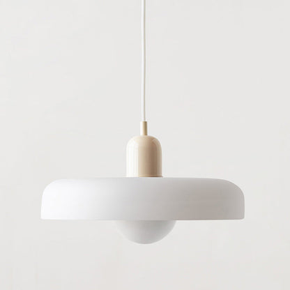 Weiße Pendelleuchte, modernes Design, minimalistisch, Wohnzimmerbeleuchtung, skandinavischer Stil.
