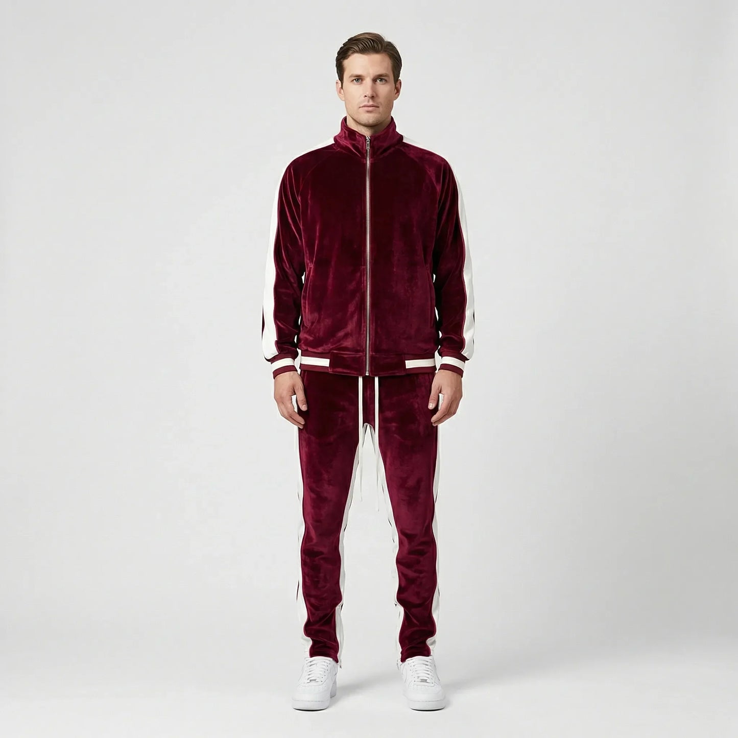 Samtiger Jogginganzug Im Retrostil - Brendan