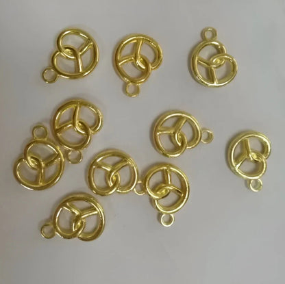 30 Stück Mini Brezel-Anhänger – BreznGlanz Charms Oktoberfest 2026