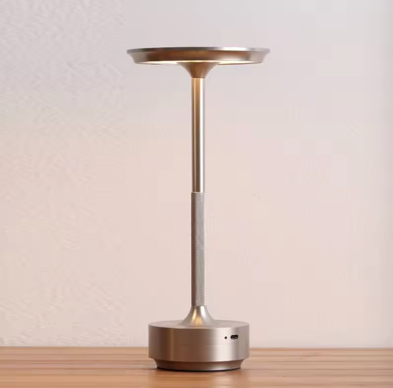 ClarityGlow Luxus Edition | Kabellose LED-Tischlampe