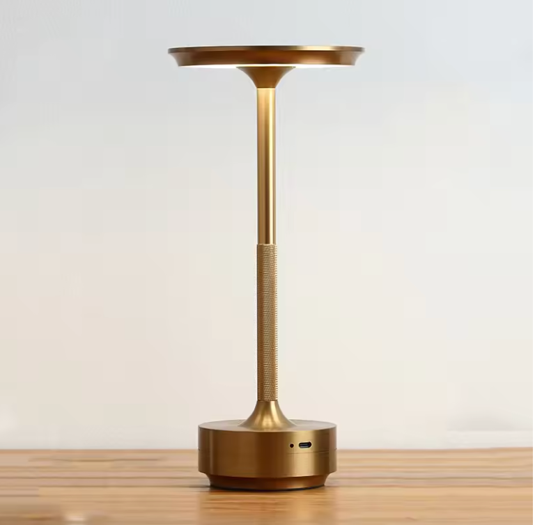 ClarityGlow Luxus Edition | Kabellose LED-Tischlampe