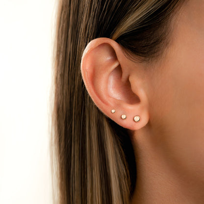 Schlichte Steckohrringe - LunaraStuds 