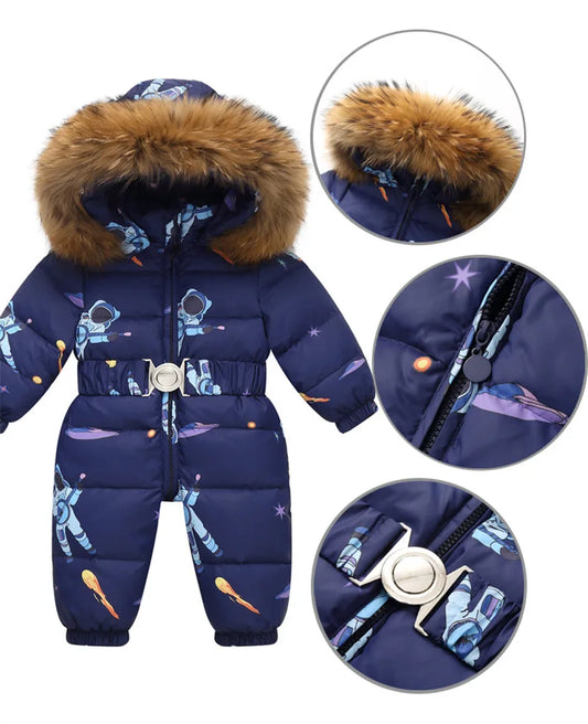 Gefütterter, wasserdichter Winteroverall mit Kapuze und Gürtel – Winterzauber Niko