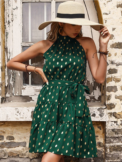 Dunkelgrünes A-Linien-Minikleid mit goldenen Details – Mae