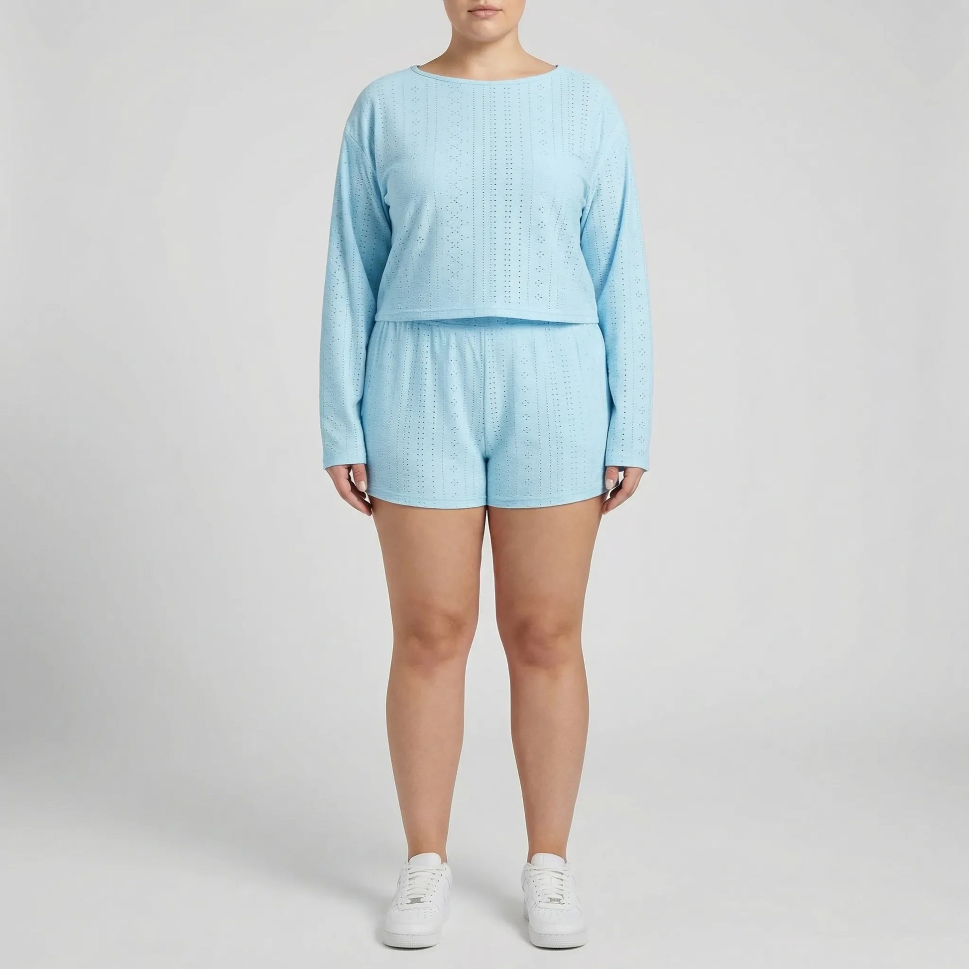 Set Aus Langarmshirt Mit Rundhalsausschnitt Und Shorts Für Große Größen - Charlene