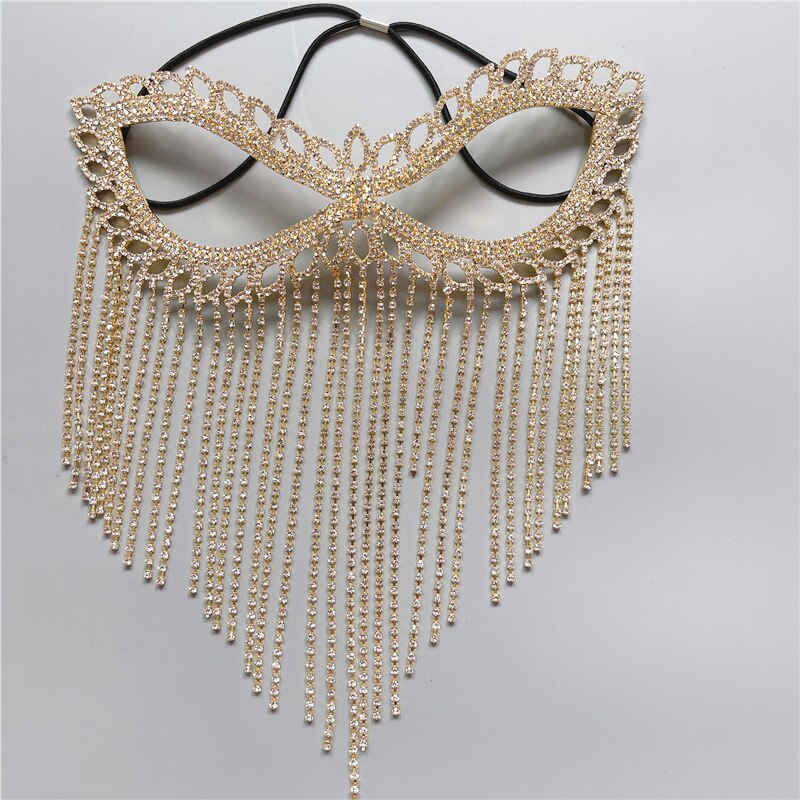 Goldene Strass-Maske mit Fransen, elegantes Design, ideal für Maskenball oder Kostümparty.