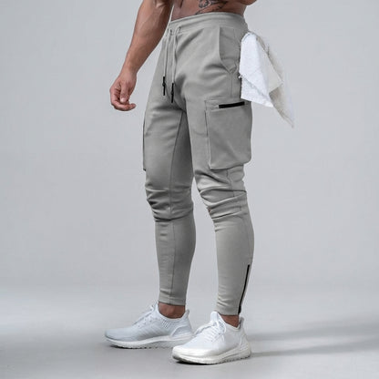 Sportliche Tapered Trainingshose - Ernest