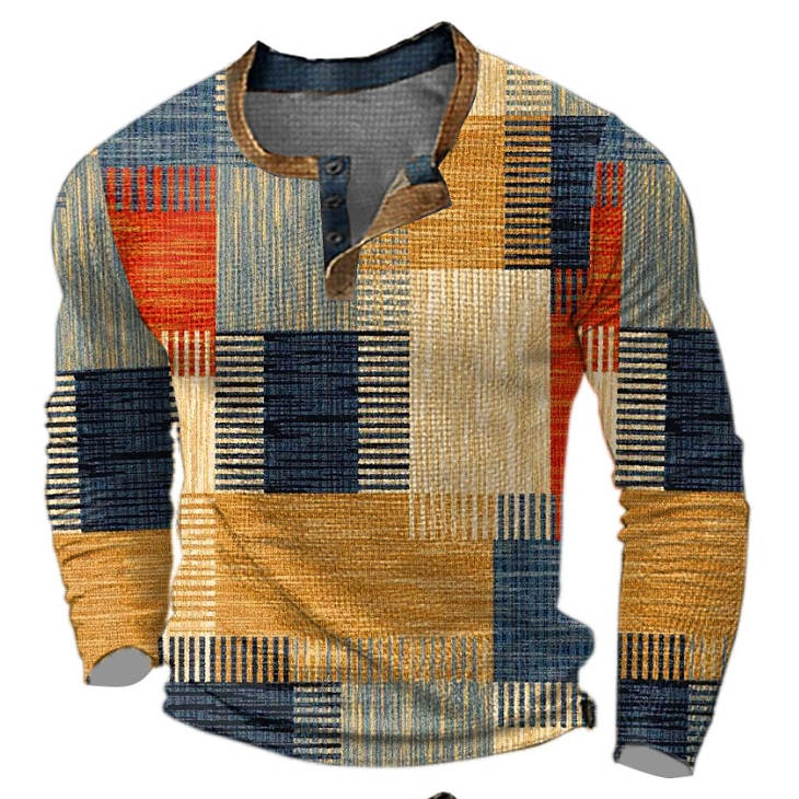 Langarm-Henley-Shirt in Orange, Gelb, Marineblau und Beige mit rechteckigem Streifenmuster und brauner Kontrastkante an der Knopfleiste, Frontansicht. 1