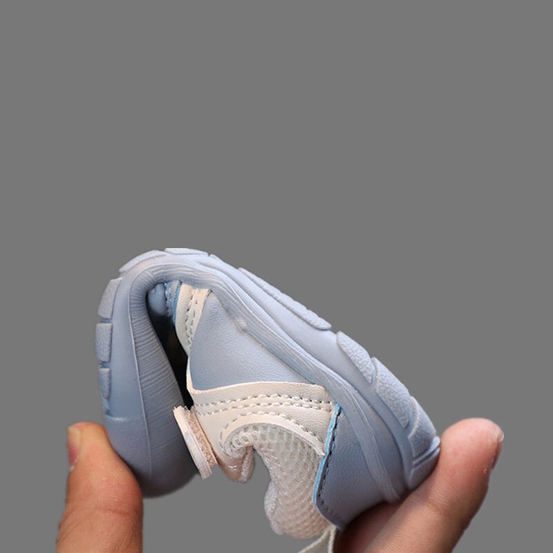 Flexibles Antirutsch-Babybarfußschuh Sky – Entdecken Sie den Komfort