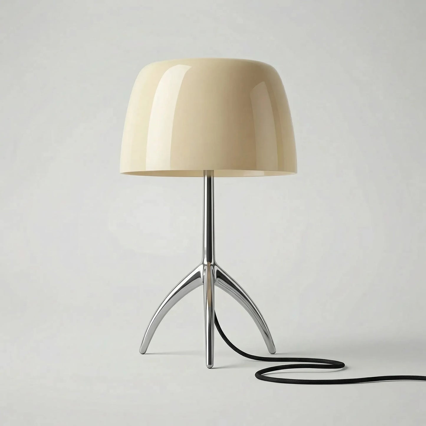 Tripod Base Italian-Style Table Lamp -  Trevelux