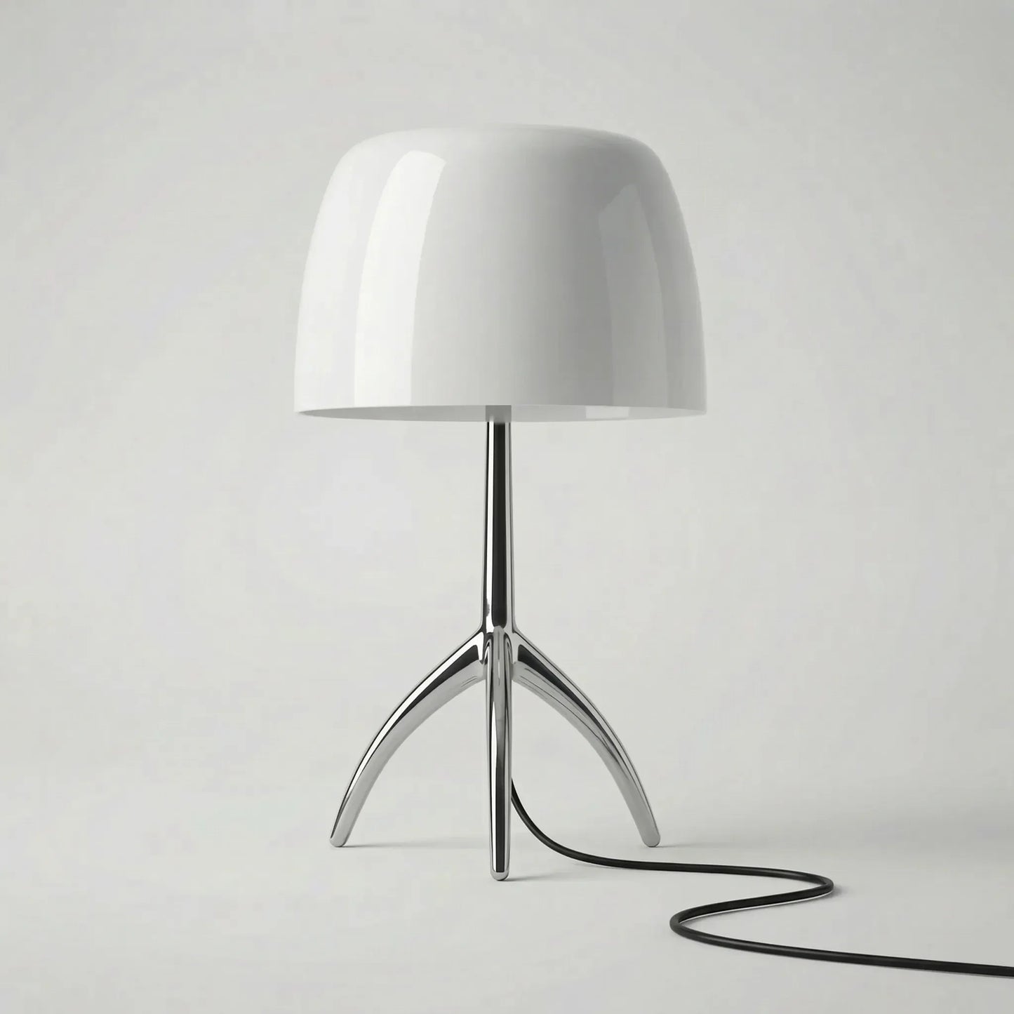 Tripod Base Italian-Style Table Lamp -  Trevelux