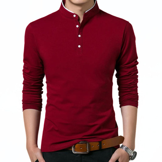 Rotes Herren-Langarmshirt, Stehkragen, Knopfleiste, Freizeitmode, Baumwolle.