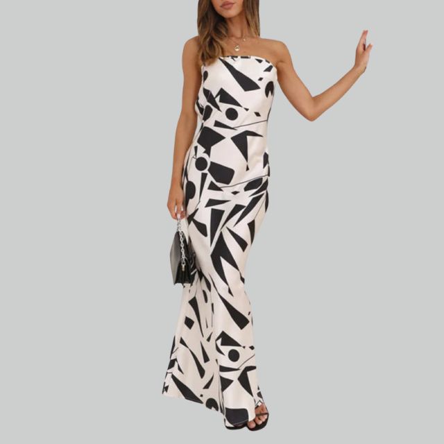 Trägerloses Maxi-Kleid in leichter Passform – Jade