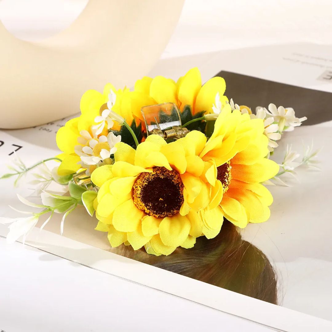 Gelbe Sonnenblumen-Haarspange, künstliche Blumen, modisches Accessoire, Sommerstil.