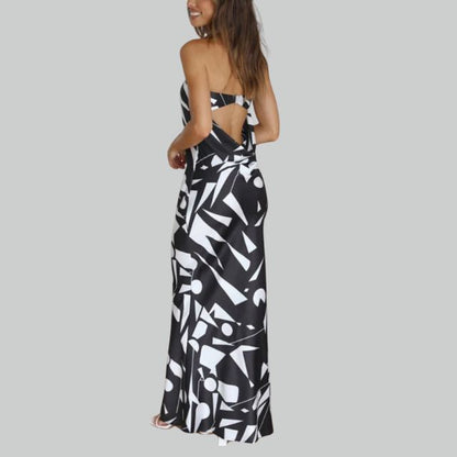 Trägerloses Maxi-Kleid in leichter Passform – Jade