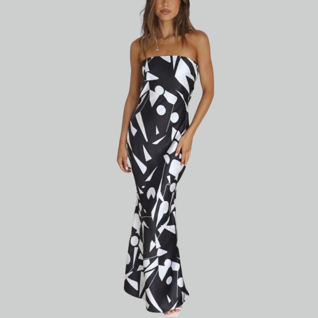 Trägerloses Maxi-Kleid in leichter Passform – Jade
