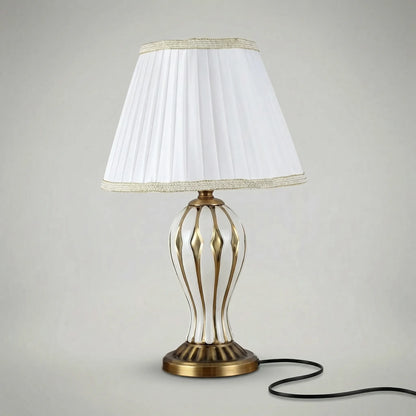 Vintage-Style Ceramic Table Lamp -  Claremoor