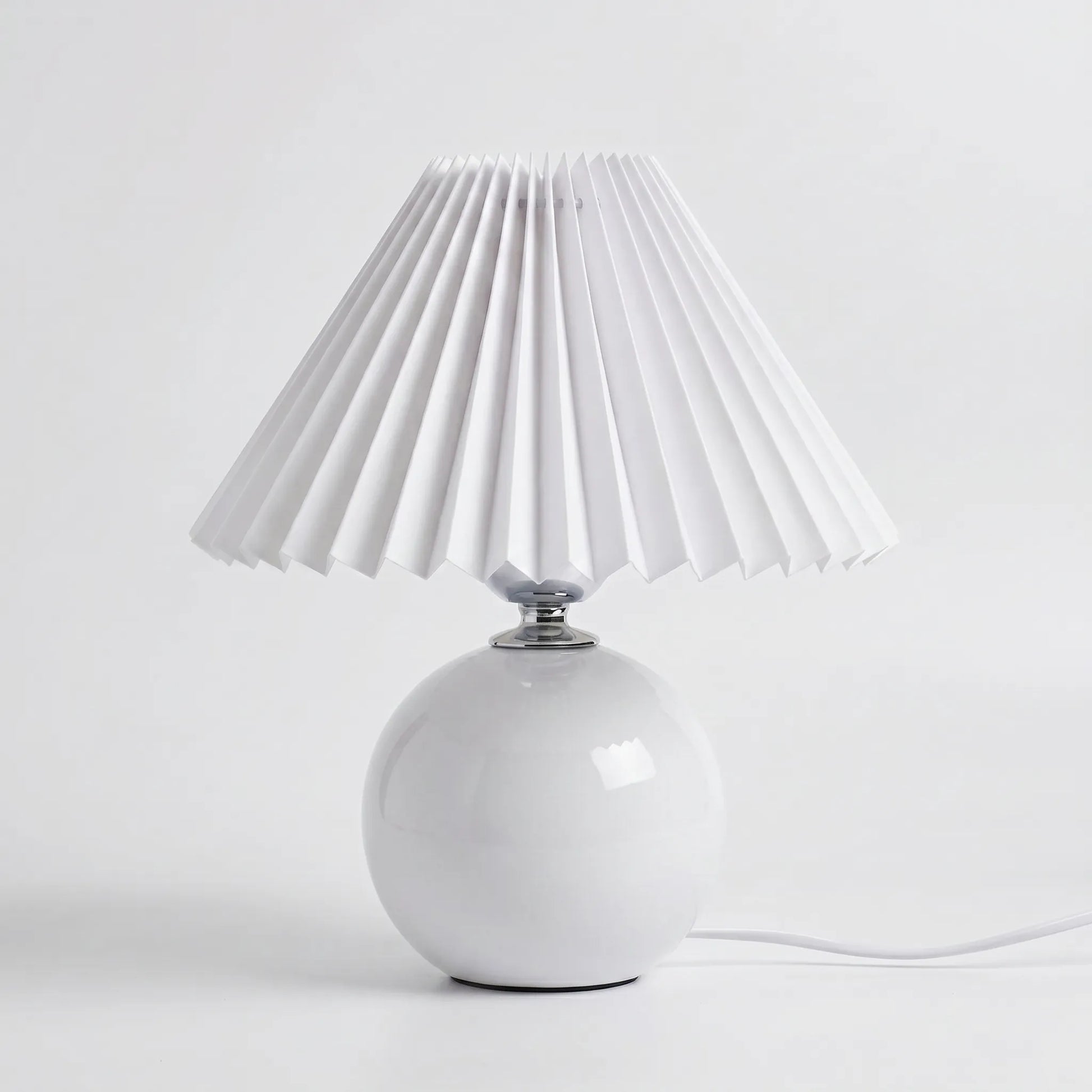Vintage Pleated Shade Table Lamp -  Plissara