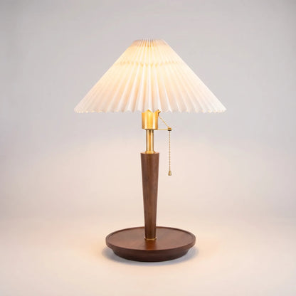 Vintage Style Pleated Table Lamp -  Luminera