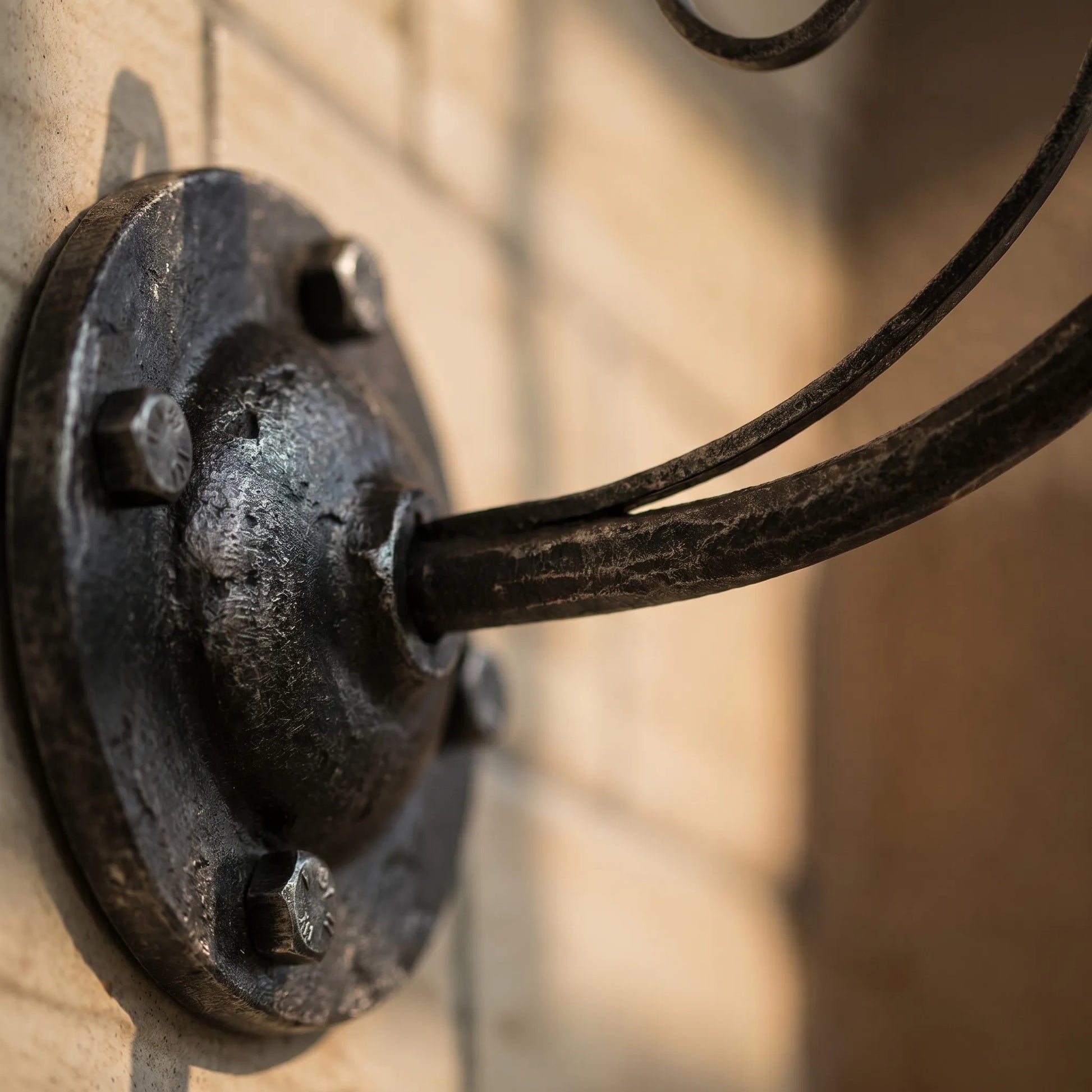 Vintage Style Wall Light -  Lumivell