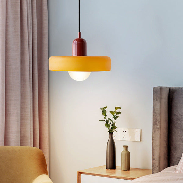Esstischlampe, gelb-orange, modernes Design, Hängelampe, Wohnzimmerbeleuchtung, Inneneinrichtung.