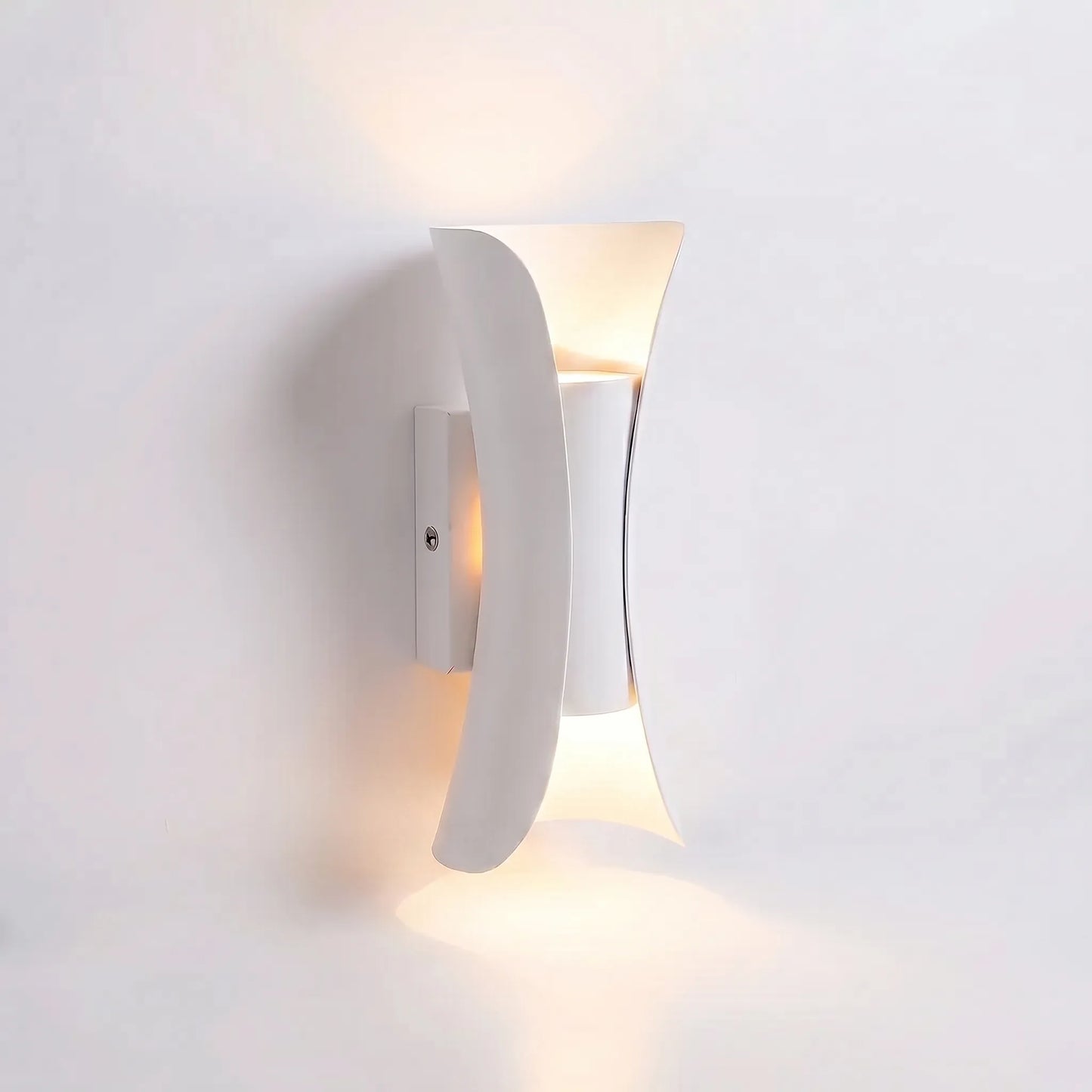 Weatherproof Outdoor LED Wall Light -  Walluxa