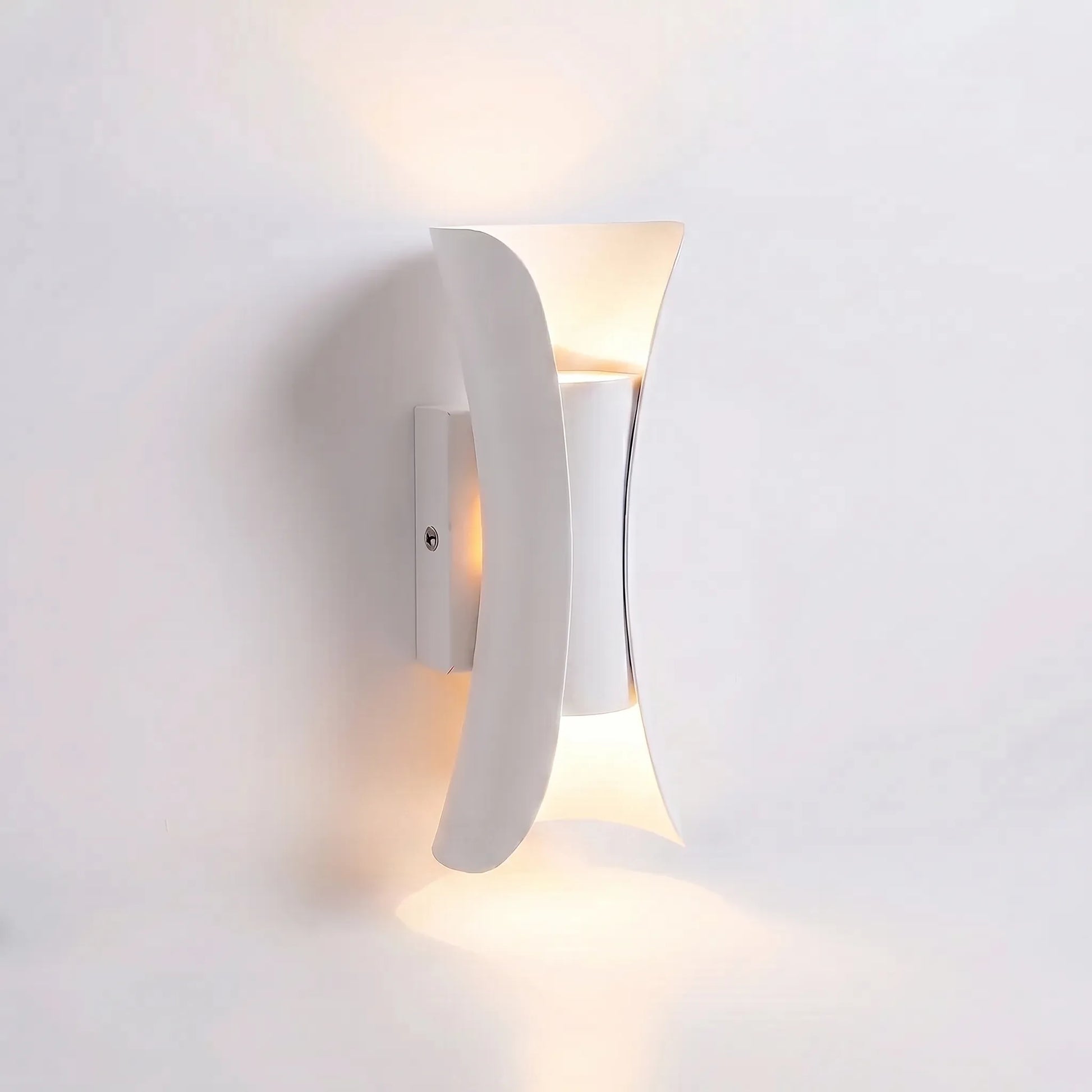Weatherproof Outdoor LED Wall Light -  Walluxa