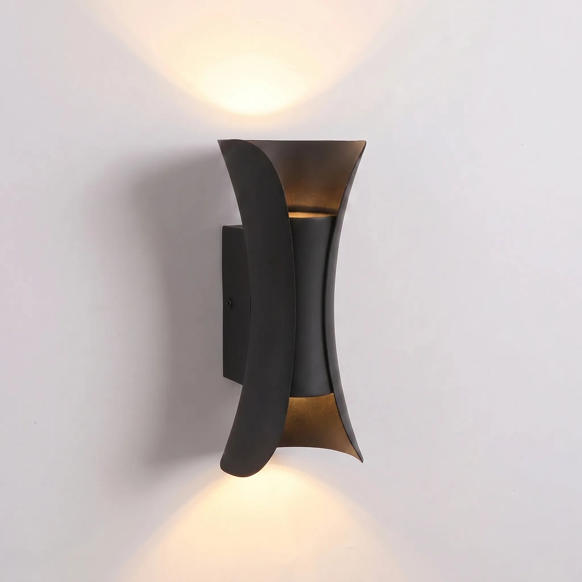 Weatherproof Outdoor LED Wall Light -  Walluxa