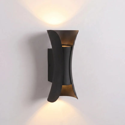 Weatherproof Outdoor LED Wall Light -  Walluxa