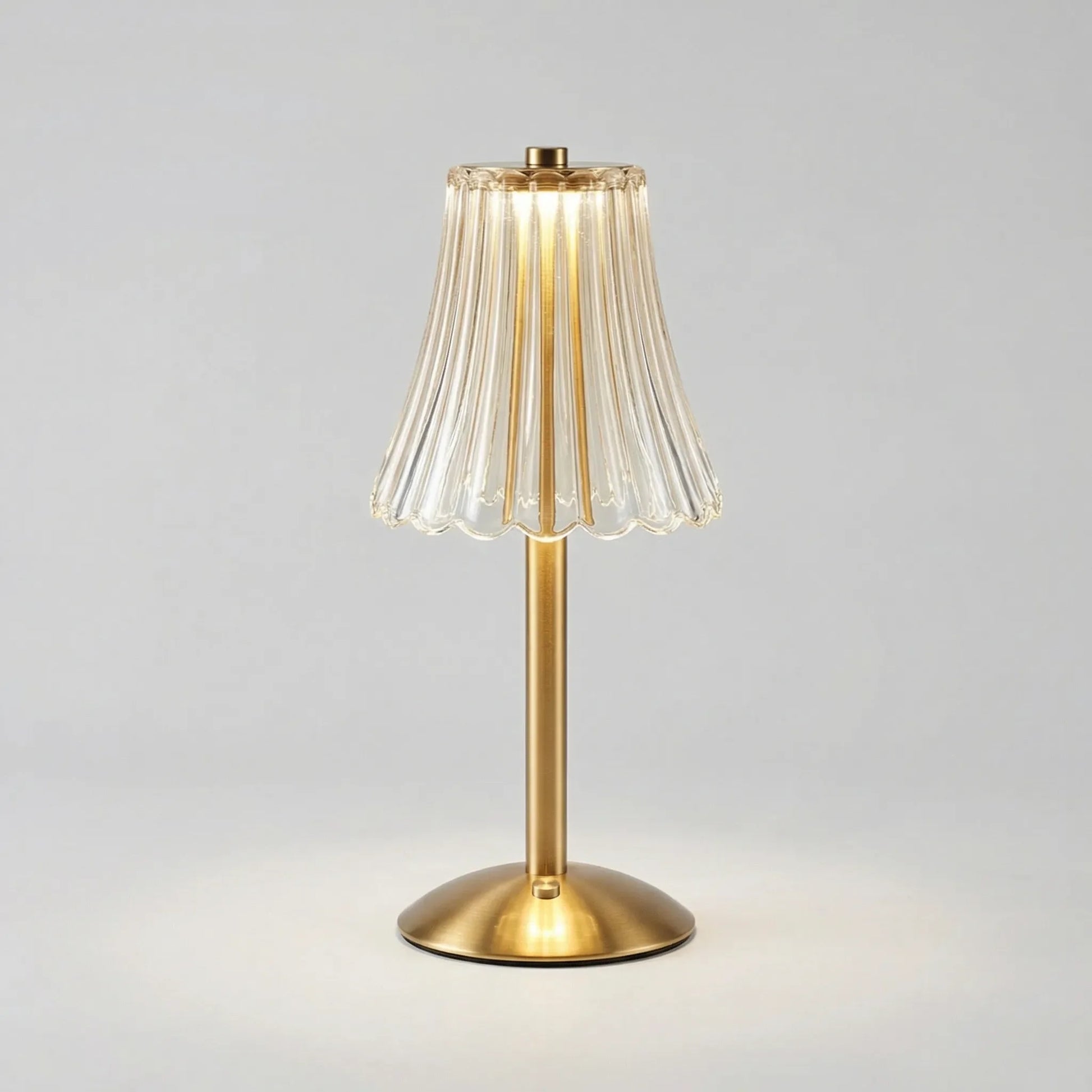Wireless Retro Crystal Table Lamp -  Lumivelle