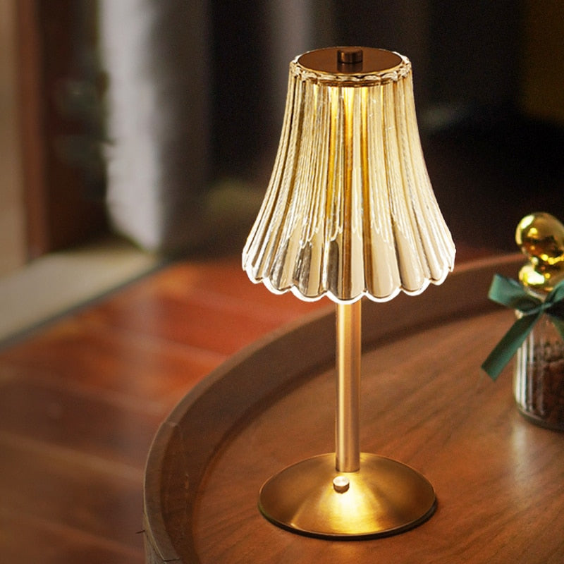 Wireless Retro Crystal Table Lamp -  Lumivelle