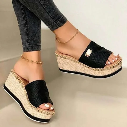 Gepolsterte Damensandalen - Ravina