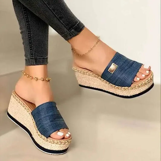 Gepolsterte Damensandalen - Ravina