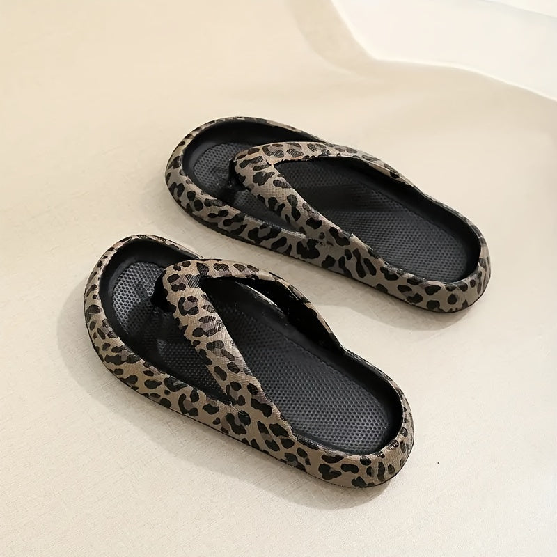 Sommer Slipper Damen | Atmungsaktiv & rutschfest | Leopard Print | bequem-Luzern Mode