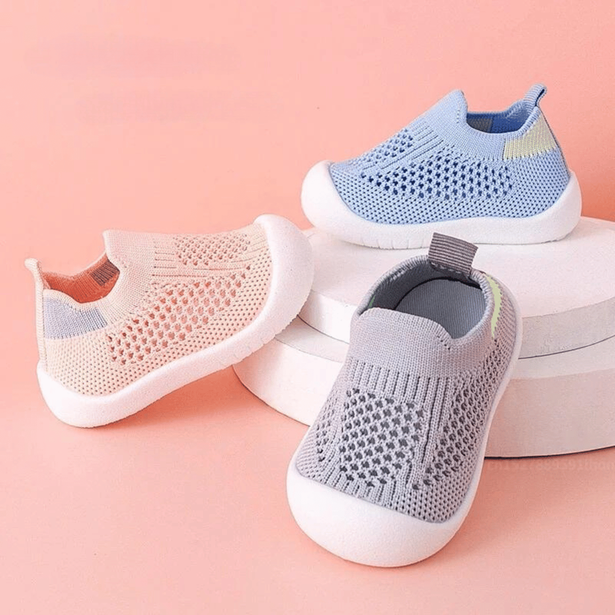 Dreier-Set Baby-Sneaker, atmungsaktiv, rosa, blau, grau, rutschfest, Strickmaterial.