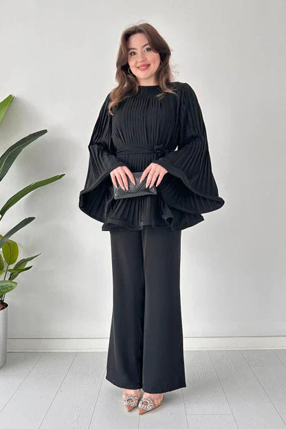 Damen Falten Kleidungsset – Selene