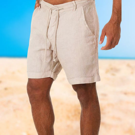 Beige Leinen-Shorts für Herren am Strand, Sommermode, bequem, atmungsaktiv.