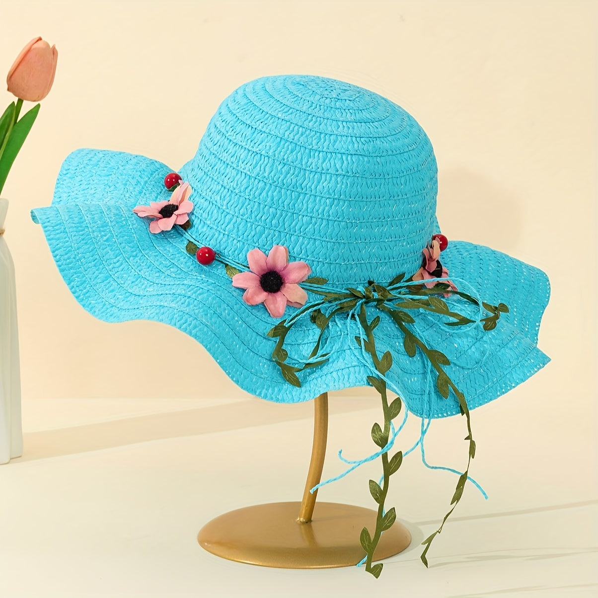 Damen-Sommerstrohhut mit Blumen- und Fruchtverzierung – Solène